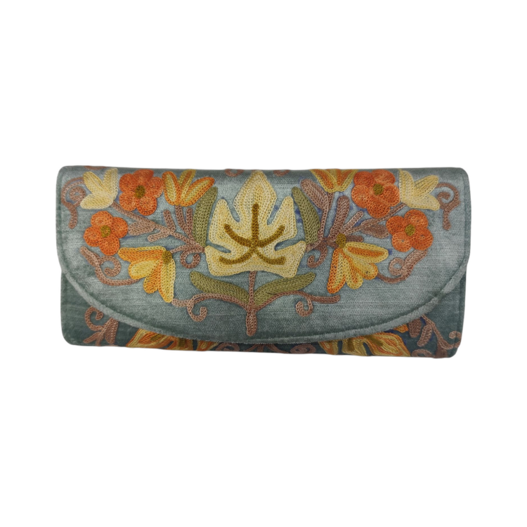 Hand clutch with kashmiri ari work