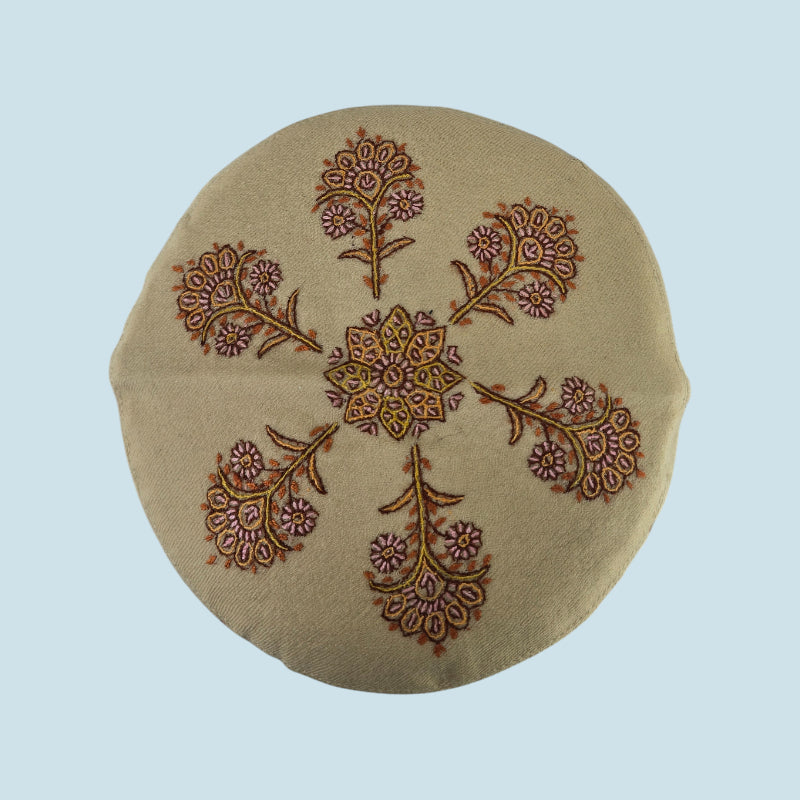 Voltiger Solid Light Grey Semi-Pashmina Knit Beanie Cap