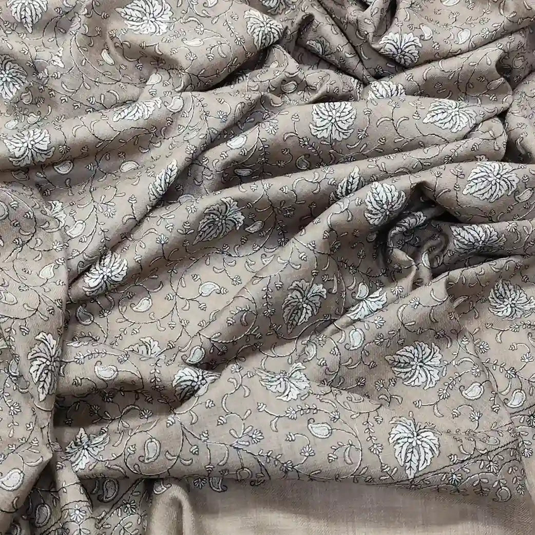 Kashmiri Sozni Work Fine Wool Shawl - Beige