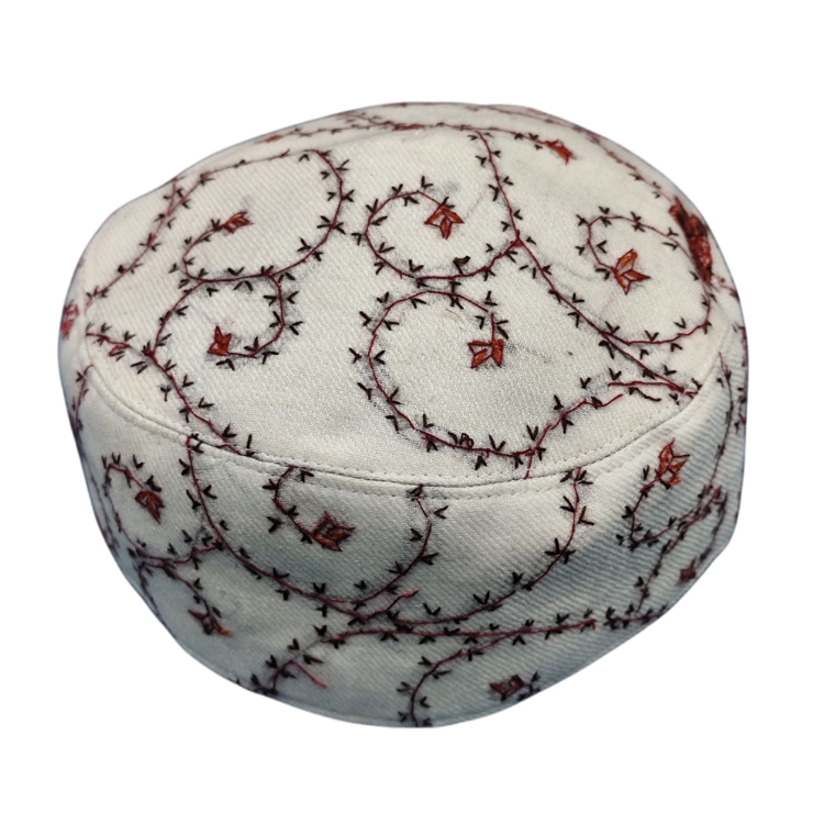 Kashmir Sozni Cap pure white