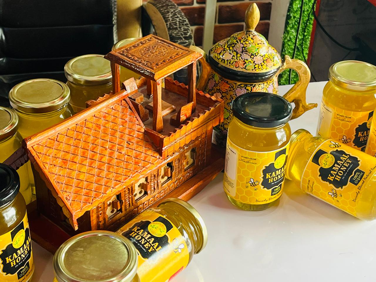 KAMAAL FOODS KAMAAL Honey - Exceptional Purity & Light Floral Flavor