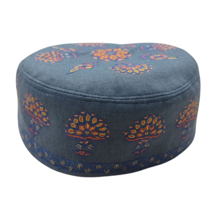 Grey Colour Sozni Cap